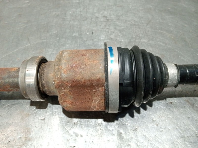 Recambio de transmision delantera derecha para opel corsa f referencia OEM IAM 9825392880  