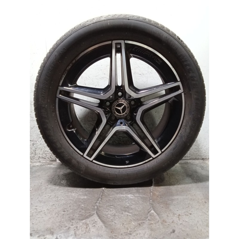 Recambio de juego llantas para mercedes-benz clase gla (bm 247) referencia OEM IAM  235/50/19 