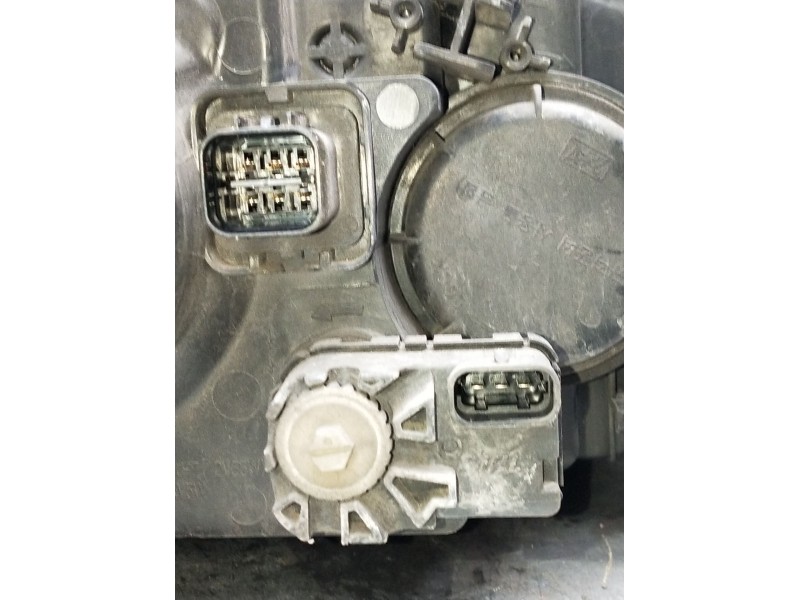 Recambio de faro izquierdo para hyundai matrix (fc) 1.6 gls referencia OEM IAM   