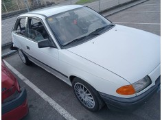 opel astra f berlina del año 1993