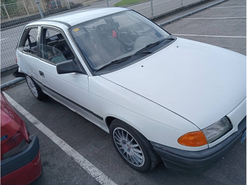 opel astra f berlina del año 1993