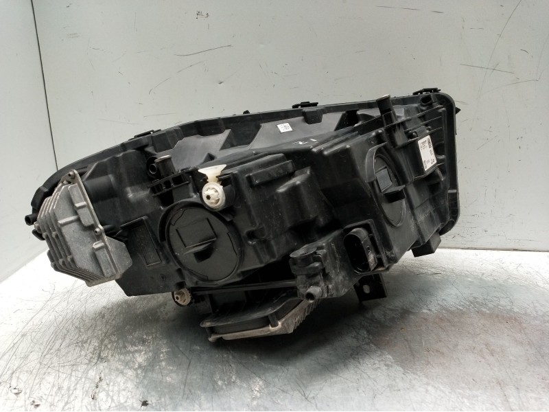 Recambio de faro izquierdo para mercedes-benz clase gla (bm 247) referencia OEM IAM a2479066301 xenon 