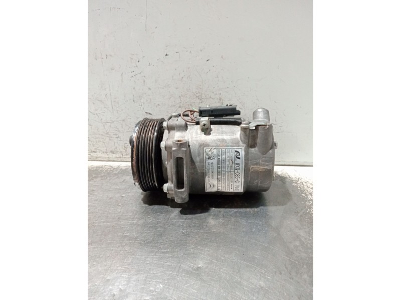 Recambio de compresor aire acondicionado para peugeot 208 (p2) referencia OEM IAM 9827596080 982759638003 WXQ085C