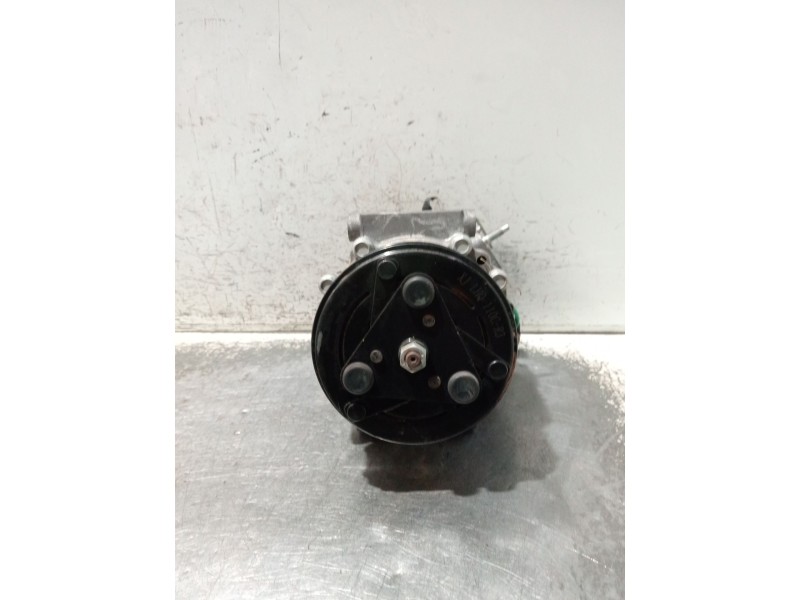 Recambio de compresor aire acondicionado para peugeot 208 (p2) referencia OEM IAM 9827596080 982759638003 WXQ085C