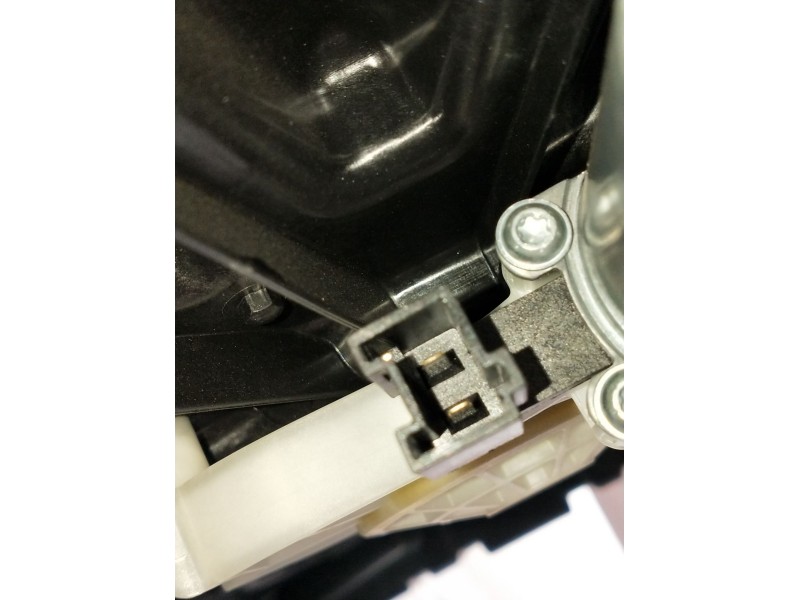 Recambio de elevalunas delantero derecho para mercedes-benz clase gla (bm 247) referencia OEM IAM a1775409610a2478201402a0997601