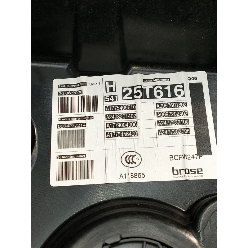 Recambio de elevalunas delantero derecho para mercedes-benz clase gla (bm 247) referencia OEM IAM a1775409610a2478201402a0997601