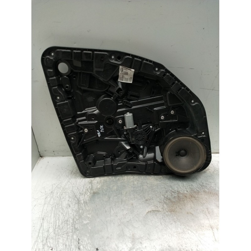 Recambio de elevalunas trasero derecho para mercedes-benz clase gla (bm 247) referencia OEM IAM a0997302801a2478201402a099760180