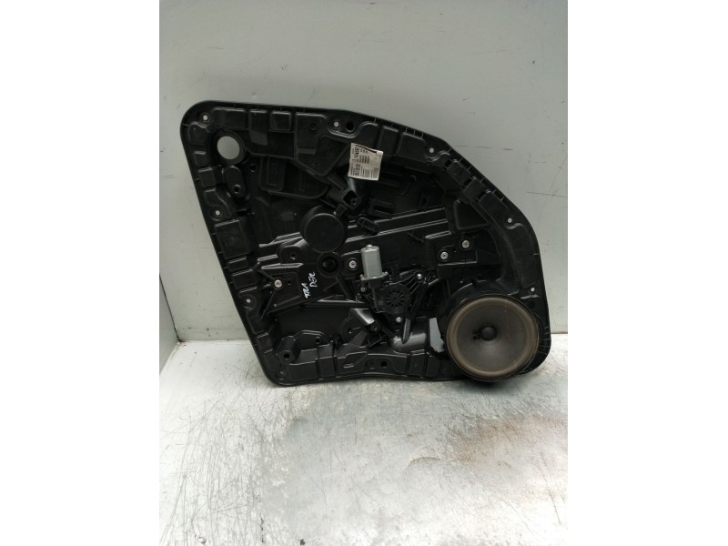 Recambio de elevalunas trasero derecho para mercedes-benz clase gla (bm 247) referencia OEM IAM a0997302801a2478201402a099760180