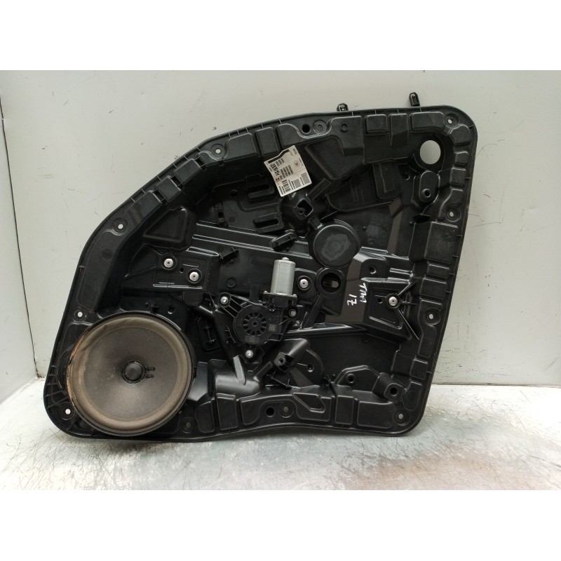Recambio de elevalunas trasero izquierdo para mercedes-benz clase gla (bm 247) referencia OEM IAM a0997302701a2478201402a0997601