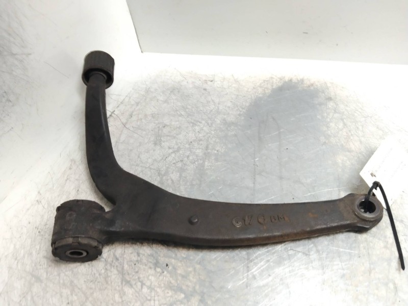 Recambio de brazo suspension inferior delantero izquierdo para peugeot 605 2.5 turbodiesel cat referencia OEM IAM   