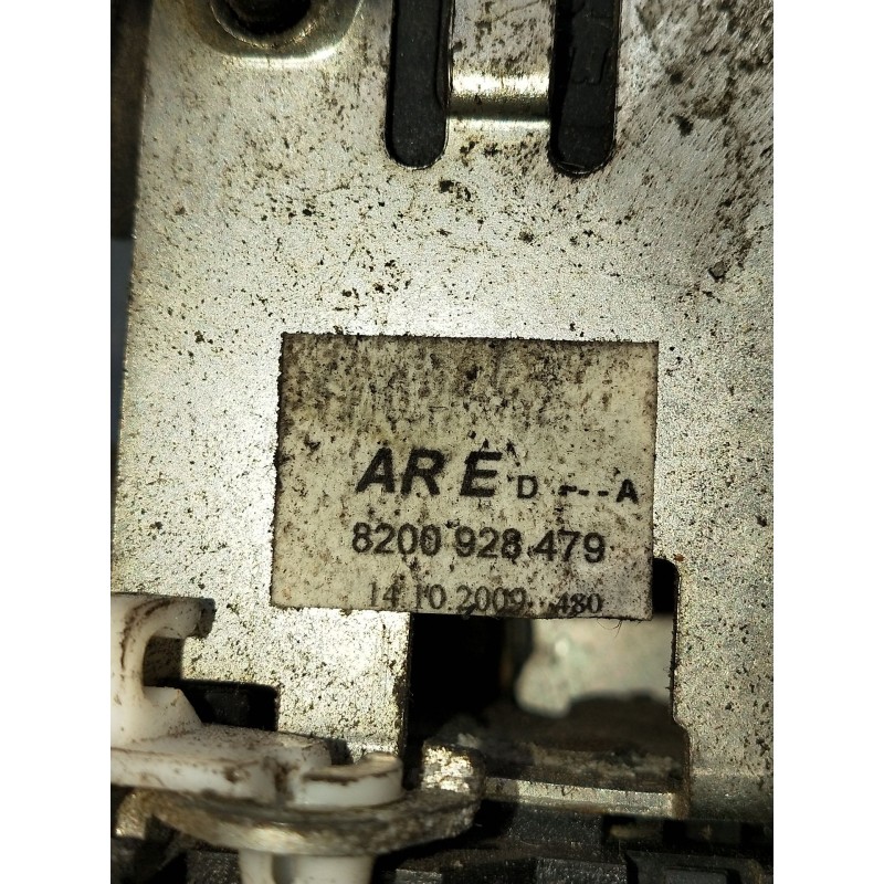 Recambio de motor cierre centralizado trasero derecho para dacia logan referencia OEM IAM 8200928479 5P 