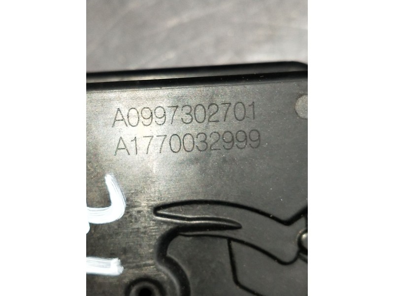 Recambio de motor cierre centralizado trasero izquierdo para mercedes-benz clase gla (bm 247) referencia OEM IAM A1770032999A099