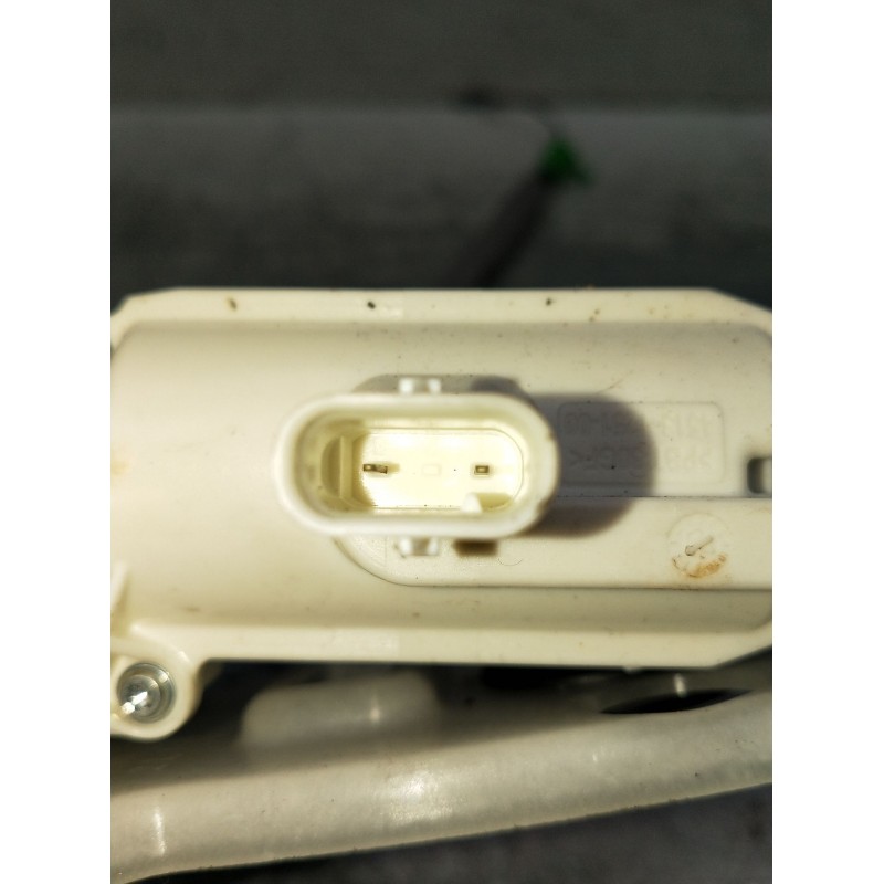 Recambio de motor cierre centralizado porton para mercedes-benz clase gla (bm 247) referencia OEM IAM a0999068600  