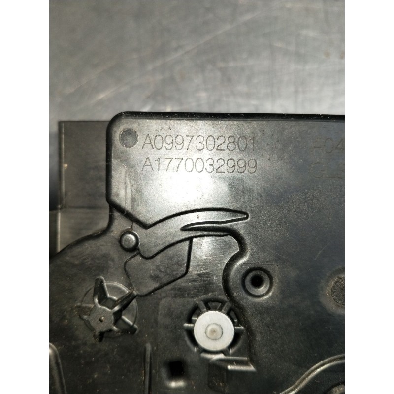 Recambio de motor cierre centralizado trasero derecho para mercedes-benz clase gla (bm 247) referencia OEM IAM A1770032999A09973