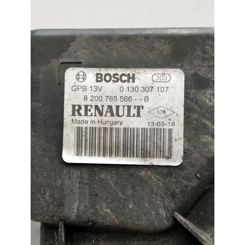 Recambio de electroventilador para dacia logan referencia OEM IAM 01303071078200765566B  