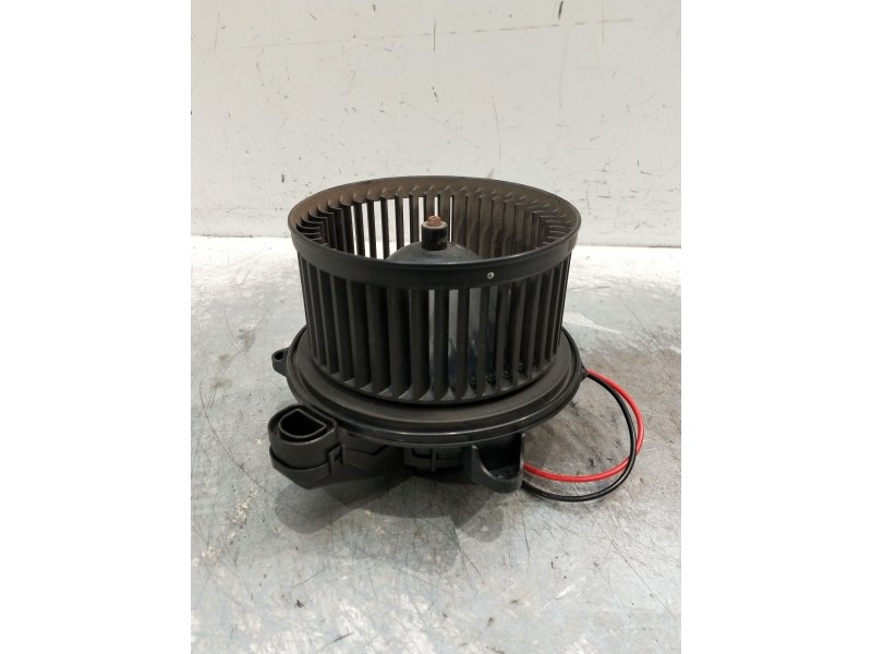 Recambio de motor calefaccion para mercedes-benz clase gla (bm 247) referencia OEM IAM a2478308400  