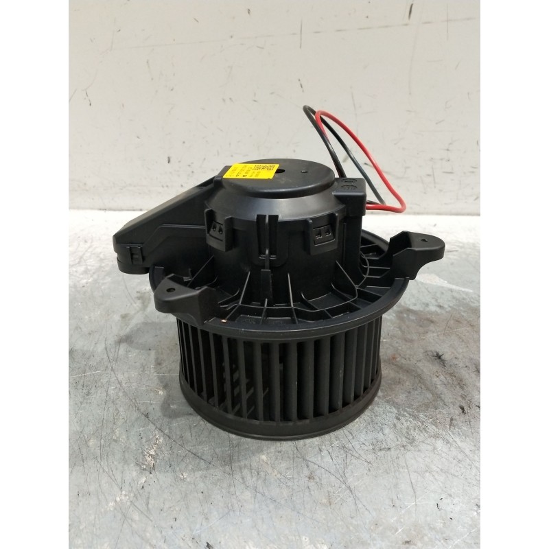 Recambio de motor calefaccion para mercedes-benz clase gla (bm 247) referencia OEM IAM a2478308400  