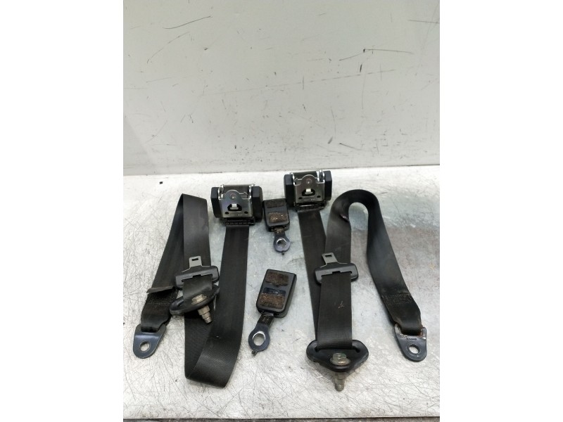 Recambio de juego cinturones delantero para dacia logan referencia OEM IAM 5p  