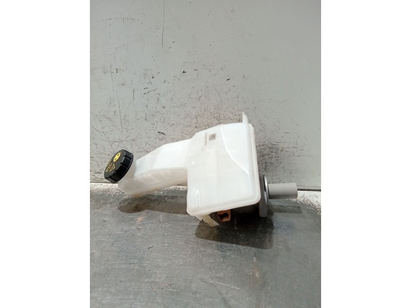 Recambio de bomba freno para opel corsa f referencia OEM IAM 32672071 A005P990 