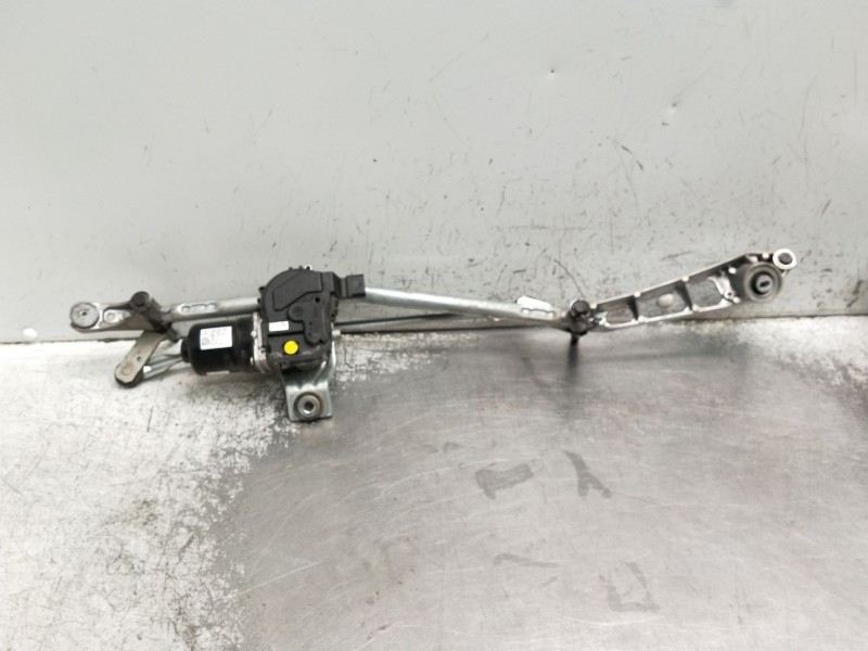 Recambio de motor limpia delantero para mercedes-benz clase gla (bm 247) referencia OEM IAM A2478201503W000083284  