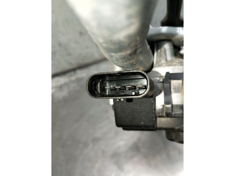 Recambio de motor limpia delantero para mercedes-benz clase gla (bm 247) referencia OEM IAM A2478201503W000083284  