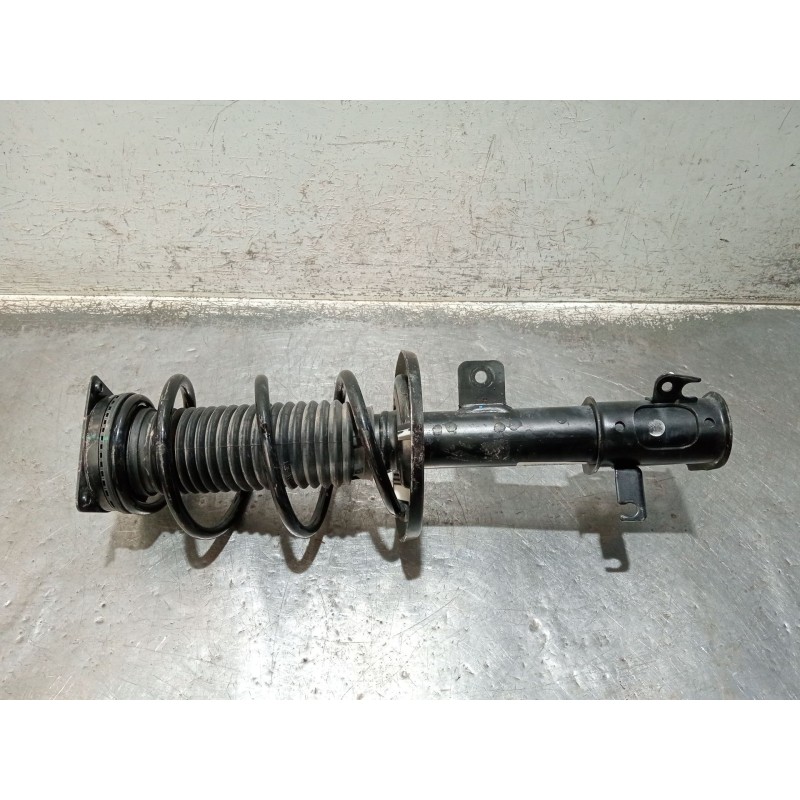 Recambio de amortiguador delantero izquierdo para opel corsa f referencia OEM IAM 9837413780 ST32000787 