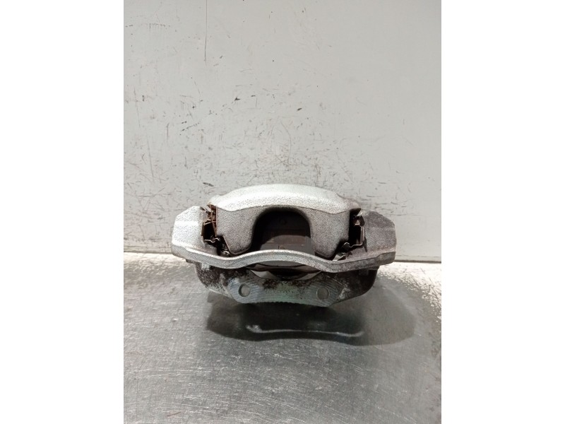 Recambio de pinza freno delantera derecha para opel corsa f referencia OEM IAM 0204N39130 L94145 