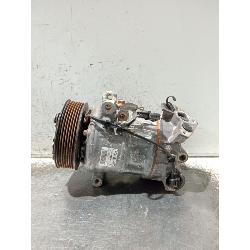 Recambio de compresor aire acondicionado para renault megane iv berlina 5p referencia OEM IAM 926001268R PXC14 