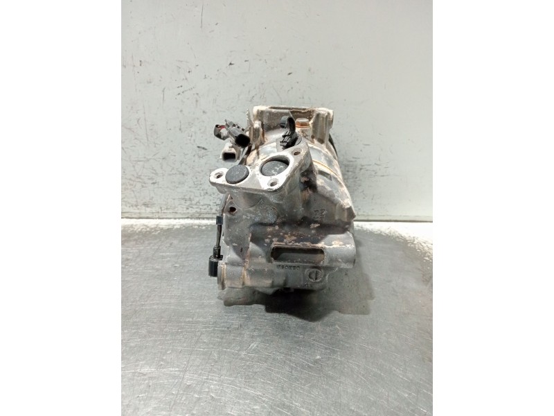 Recambio de compresor aire acondicionado para renault megane iv berlina 5p referencia OEM IAM 926001268R PXC14 