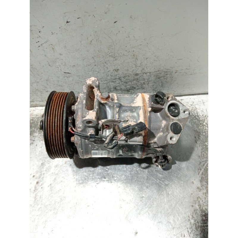 Recambio de compresor aire acondicionado para renault megane iv berlina 5p referencia OEM IAM 926001268R PXC14 
