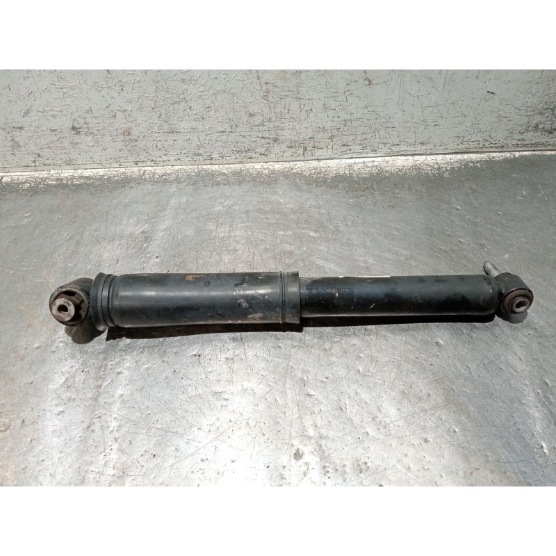 Recambio de amortiguador trasero para renault megane iv berlina 5p referencia OEM IAM 562101385R  