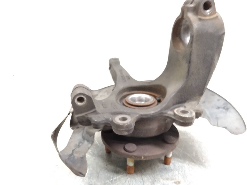 Recambio de mangueta delantera izquierda para mazda 3 berlina (bk) 1.6 cd diesel cat referencia OEM IAM   