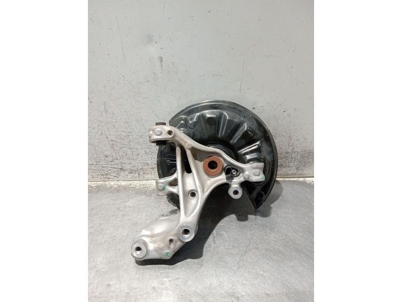 Recambio de mangueta trasera izquierda para cupra formentor referencia OEM IAM 5QA505435B 3Q0615611 