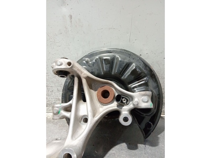 Recambio de mangueta trasera izquierda para cupra formentor referencia OEM IAM 5QA505435B 3Q0615611 