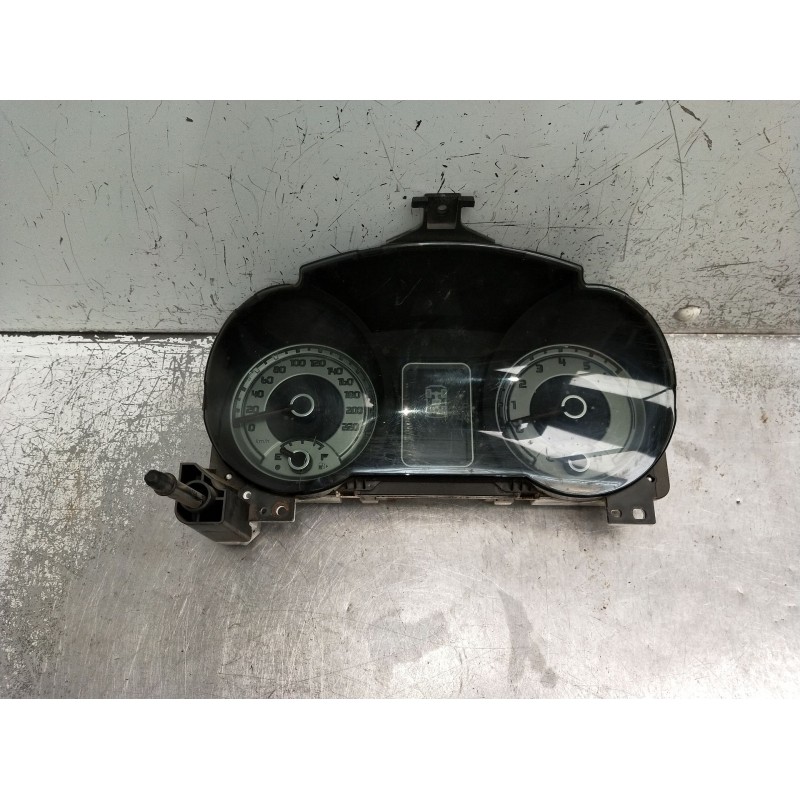 Recambio de cuadro instrumentos para mitsubishi montero (v80/v90) referencia OEM IAM 02152704147278100B220MMO0441070T32360  