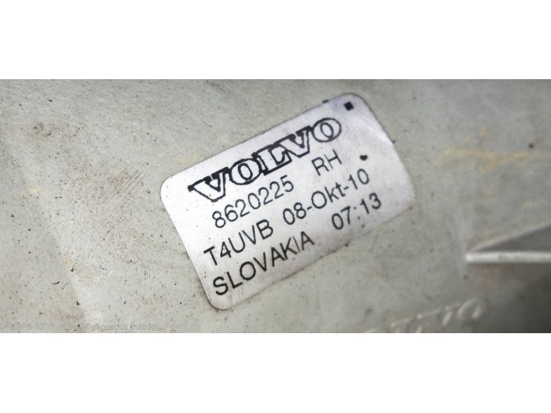 Recambio de faro antiniebla derecho para volvo s80 berlina 2.4 (103kw) referencia OEM IAM 8620225  