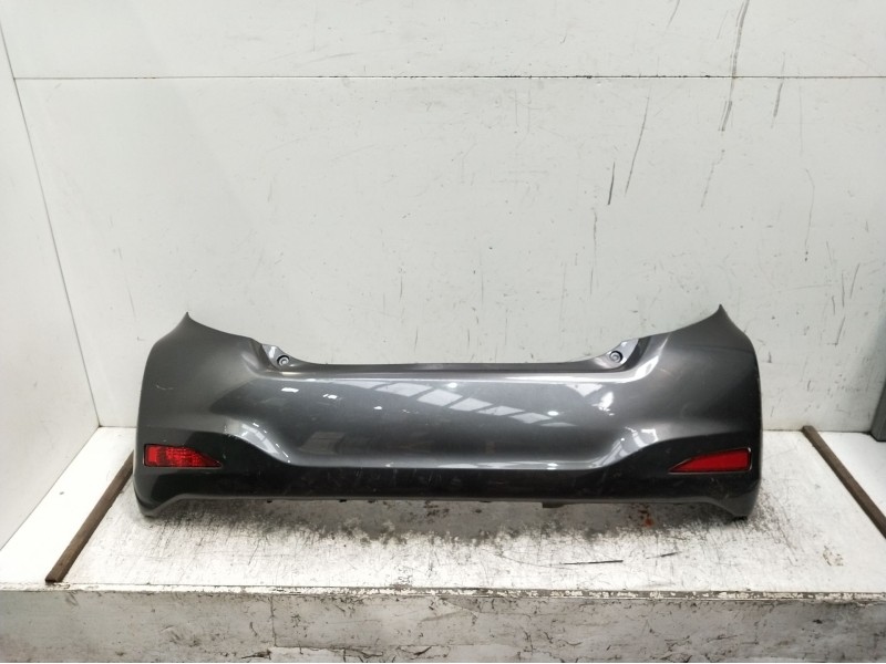 Recambio de paragolpes trasero para toyota yaris live referencia OEM IAM   