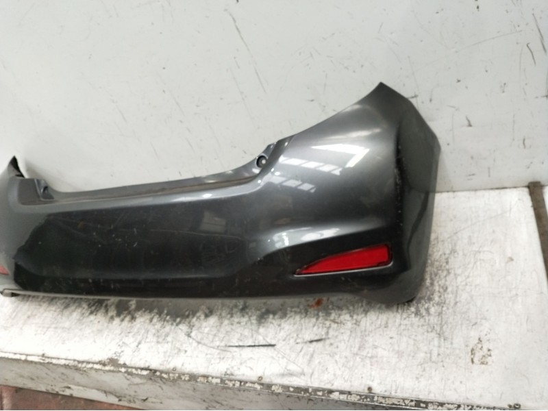 Recambio de paragolpes trasero para toyota yaris live referencia OEM IAM   