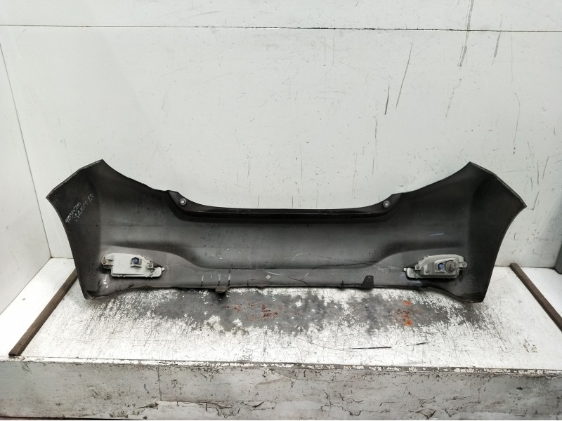 Recambio de paragolpes trasero para toyota yaris live referencia OEM IAM   