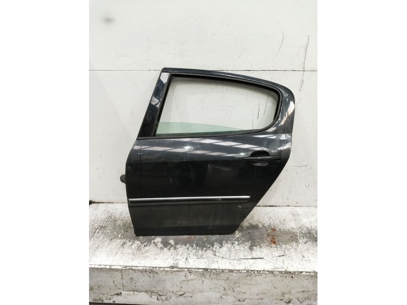 Recambio de puerta trasera izquierda para peugeot 407 st sport pack referencia OEM IAM 4p  