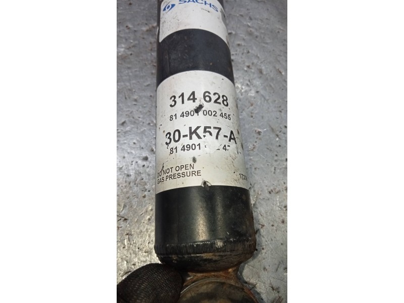 Recambio de amortiguador trasero izquierdo para opel combo (corsa c) familiar referencia OEM IAM 814901002455  