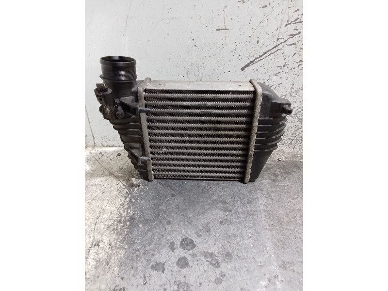 Recambio de intercooler para audi a6 avant (4f5) referencia OEM IAM 4F0145805AA  