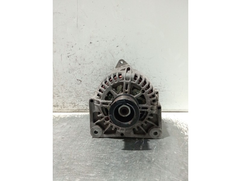Recambio de alternador para renault megane ii berlina 5p referencia OEM IAM AI90250  