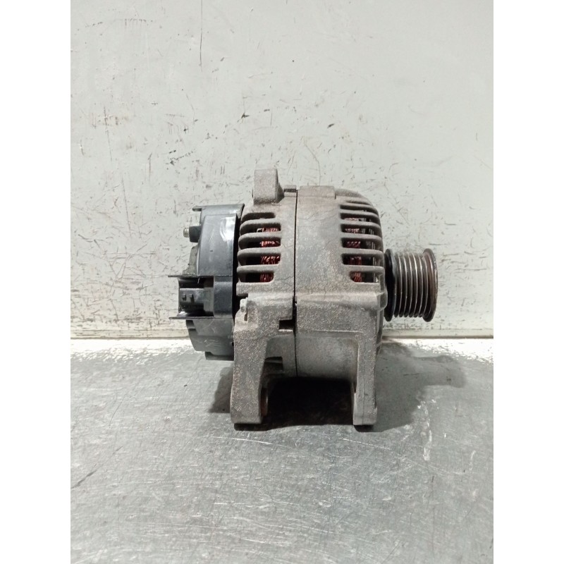 Recambio de alternador para renault megane ii berlina 5p referencia OEM IAM AI90250  