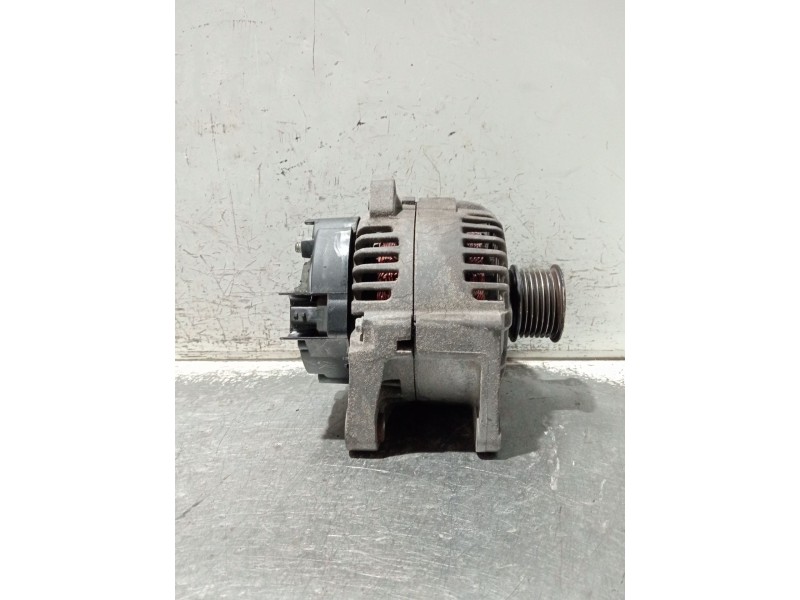 Recambio de alternador para renault megane ii berlina 5p referencia OEM IAM AI90250  