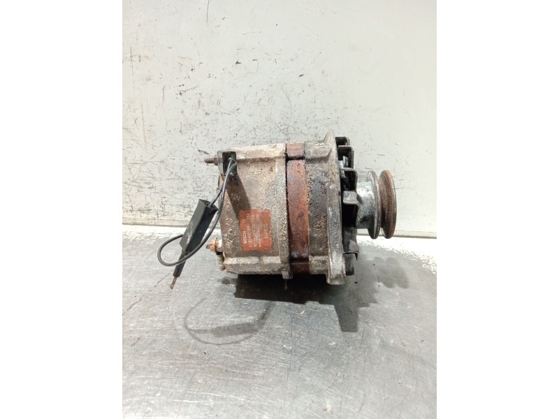 Recambio de alternador para peugeot 505 berlina referencia OEM IAM 012489189358  
