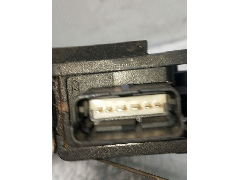 Recambio de elevalunas delantero derecho para peugeot 308 referencia OEM IAM 9659826980  5p