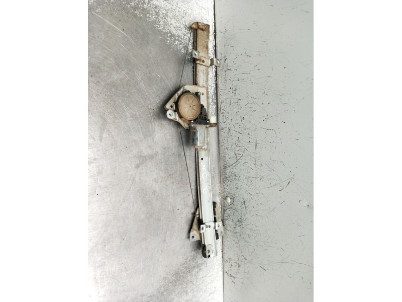 Recambio de elevalunas delantero izquierdo para mitsubishi montero (v80/v90) referencia OEM IAM  3p 