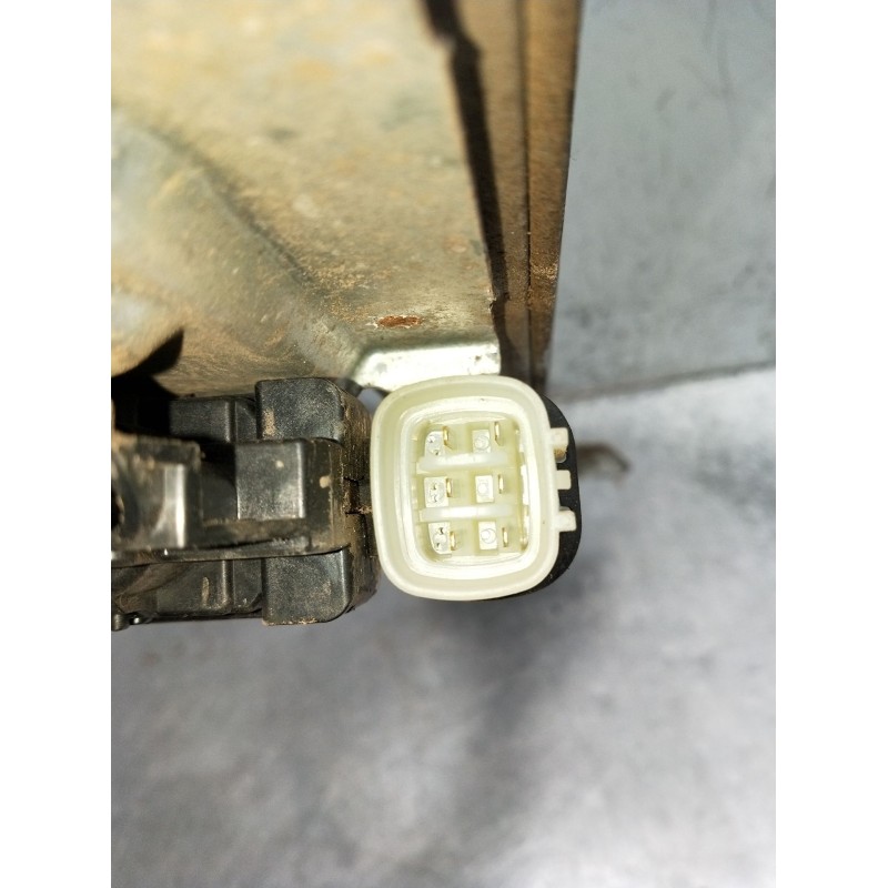 Recambio de elevalunas delantero izquierdo para mitsubishi montero (v80/v90) referencia OEM IAM  3p 