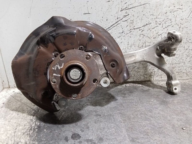 Recambio de mangueta delantera izquierda para audi a6 avant (4f5) referencia OEM IAM 4F0407241  